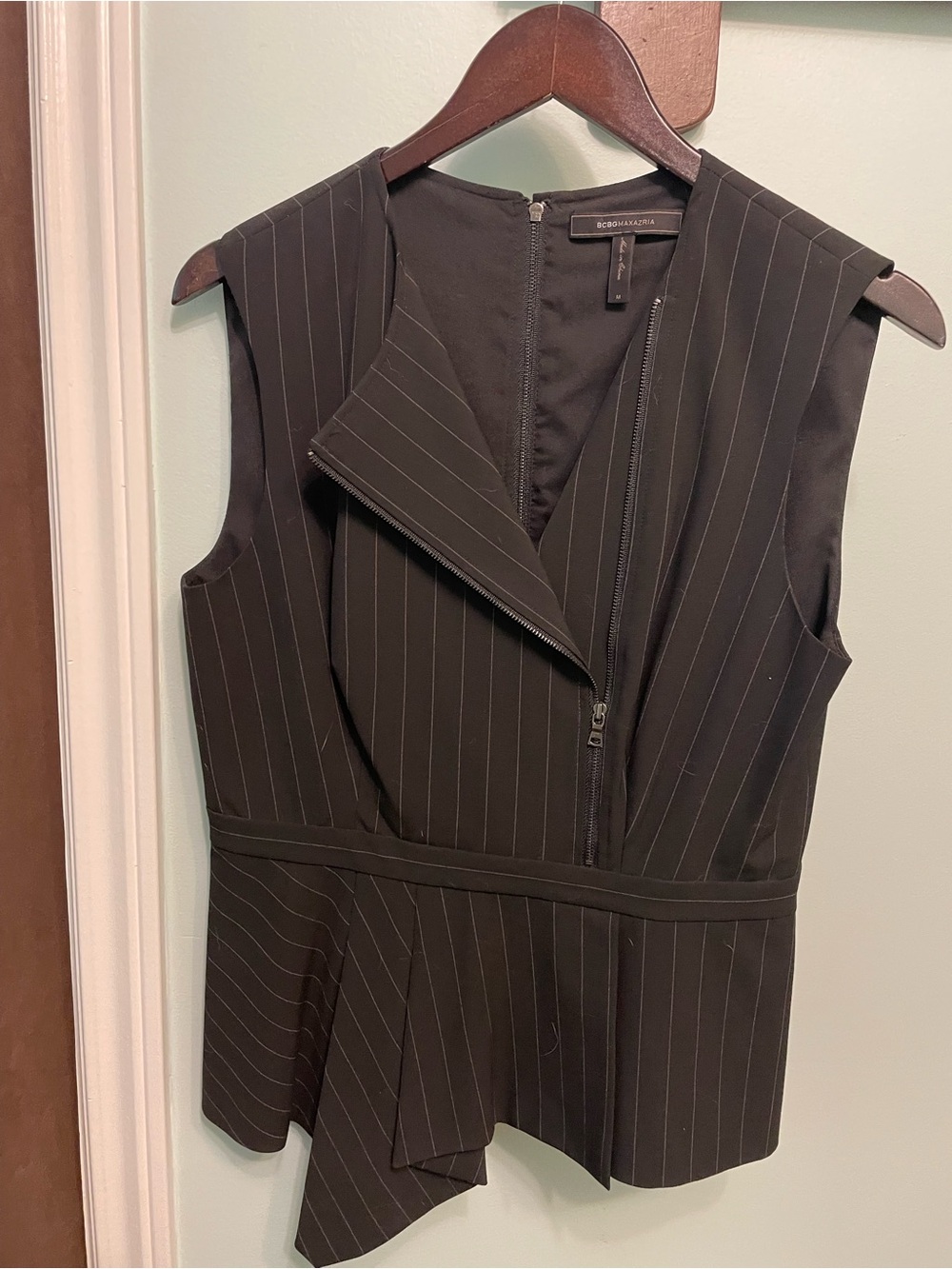 BCBGMaxAzria Black Sleeveless Zip-Back Dress